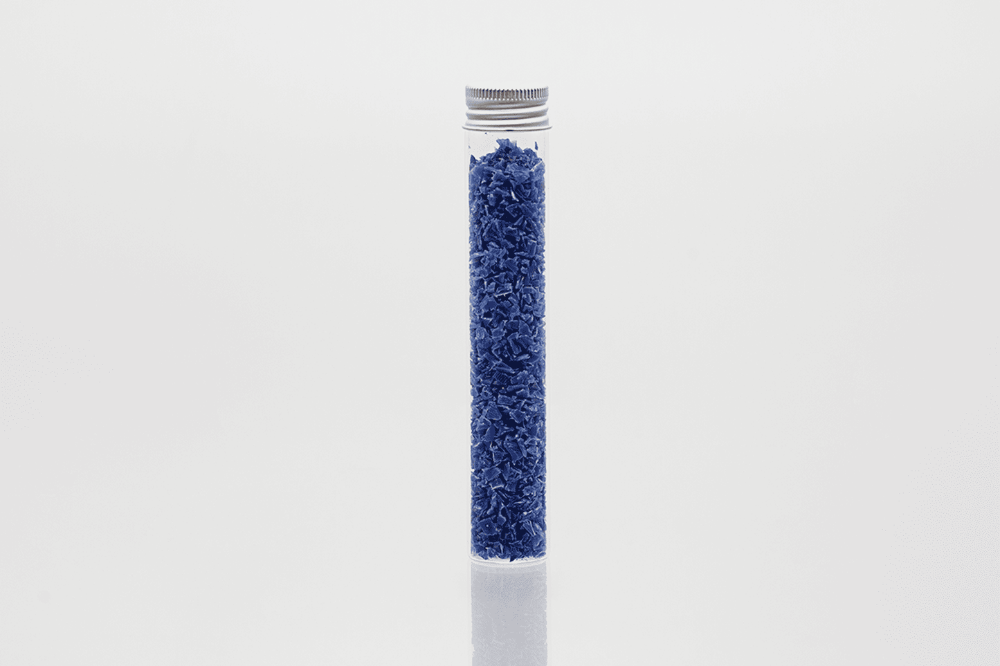 rHDPE regrind from bottle caps